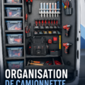 Véhicule de travail organisé avec des outils bien rangés