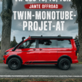 VW Bus avec jantes offroad prêtes à l'aventure.
