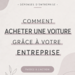 Femme regardant un véhicule professionnel dans un garage.