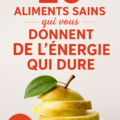 Assiette colorée avec des aliments sains et énergisants tels que des fruits et des légumes.