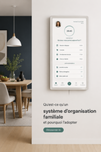 Une famille réunie autour d'une table, organisant leur emploi du temps ensemble.