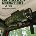 Support à bouteille installé dans une Jeep Wrangler, pratique et élégant.